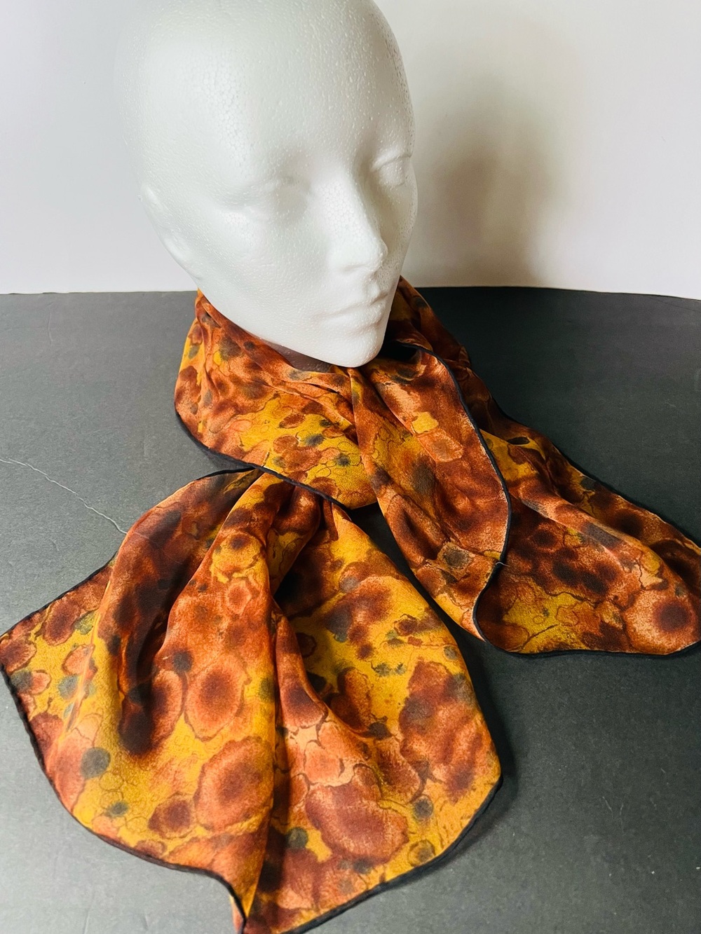 Vintage Echo silk scarf / Japan 43”x17”